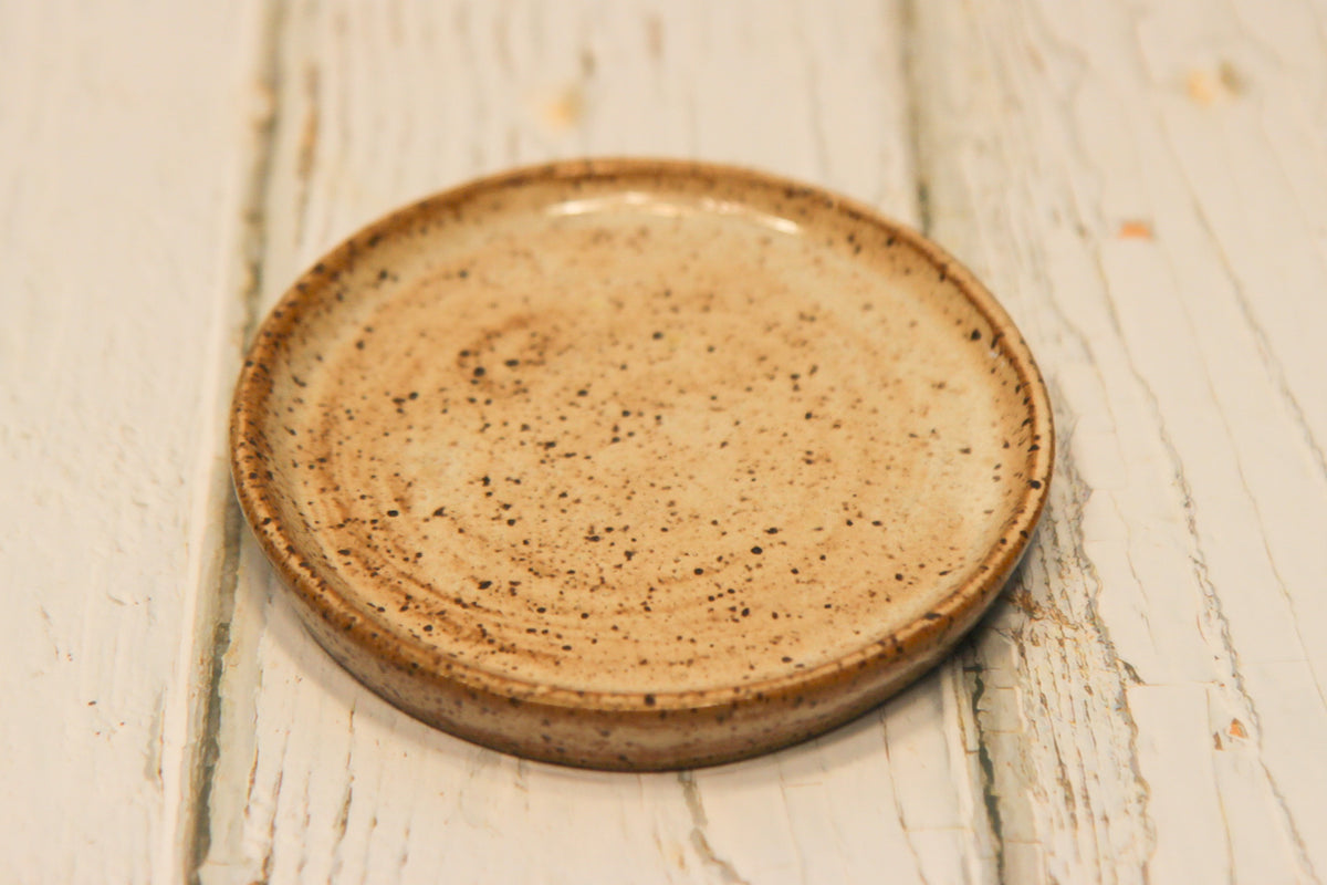 Ceramic Pillar Holder
